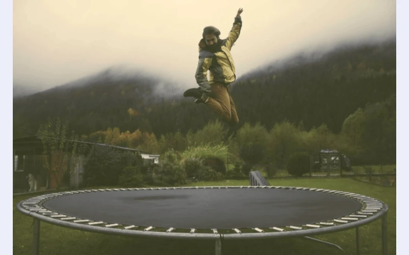 Trampoline for Sale UK | Super Tramp High-Quality Trampolines