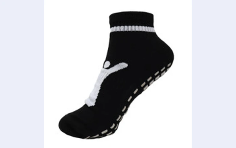 Trampoline Socks – Non-Slip Grip for Safer Jumps