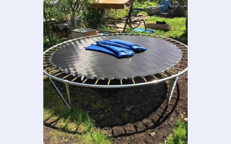 10ft Above Ground Trampolines | Super Tramp UK