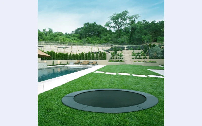 in-ground-trampoline--super-tramp--premium-bounce-for-your-garden